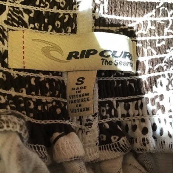 Rip curl surfer girl floral mini skirt NWT - Picture 2 of 10